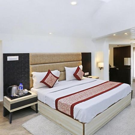 Hotel The Almora By Rs Global Near By Delhi International Airport With - Free Airport Drop New Delhi Exteriör bild